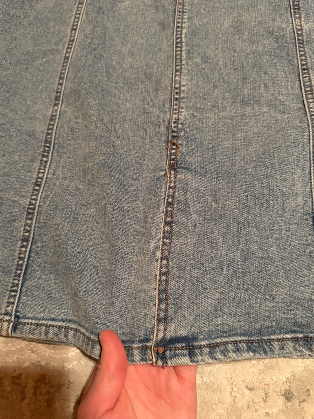 High-Rise Blue Denim Midi Skirt with Belt - Picture 8 of 9